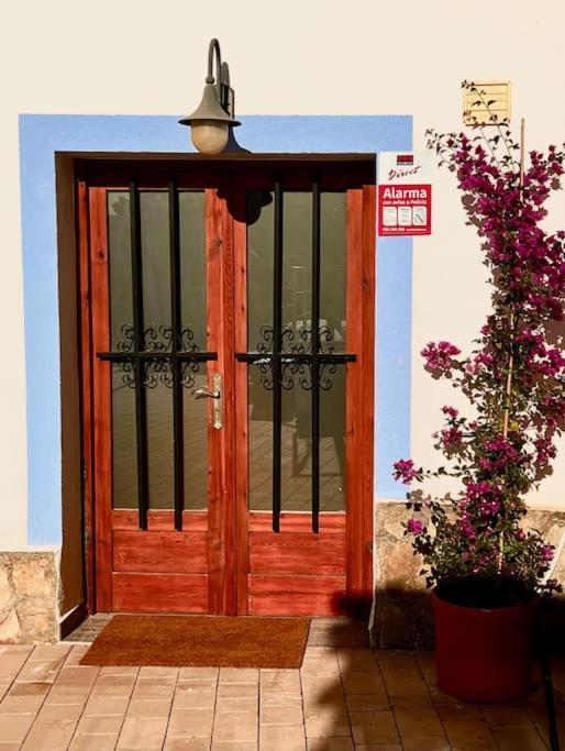 House With Swimming Pool And Amazing Sea And Mountain Views In Montgo, Denia