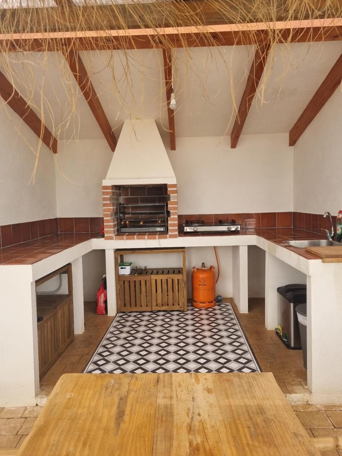House With Swimming Pool And Amazing Sea And Mountain Views In Montgo, Holiday home